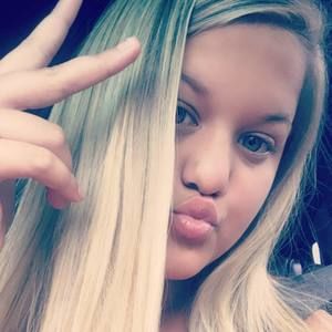 Meet your Posher, Lexi